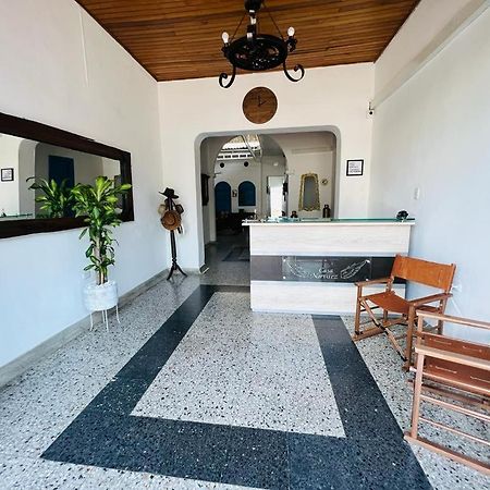 Hotel Casa Narvaez Girardot Exteriör bild