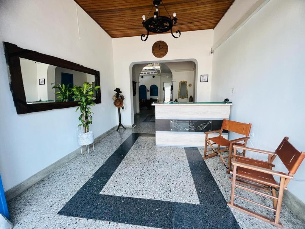 Hotel Casa Narvaez Girardot Exteriör bild
